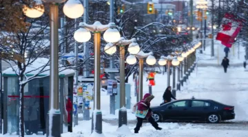 تحذير لـ 5 مقاطعات.. عاصفة ثلجية تضرب كندا وتوقعات بانخفاض قياسي للحرارة